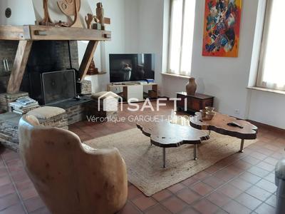 Maison de maîtres - 210 m² - 9 pièces