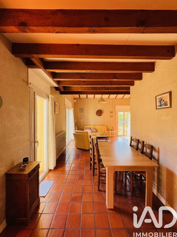 Maison - 93 m² - 4 pièces