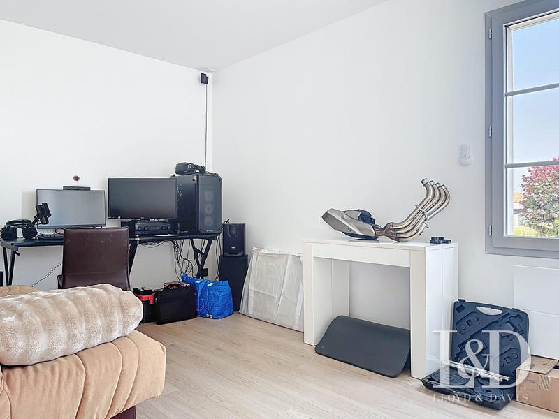 Maison - 107 m² - 4 pièces