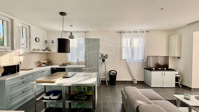 Maison - 105 m² - 6 pièces