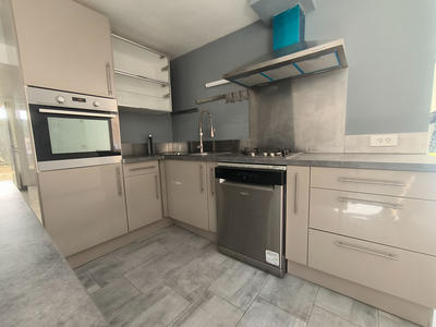 Maison - 102 m² - 5 pièces