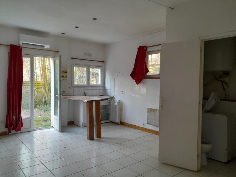 Maison - 295 m² - 10 pièces