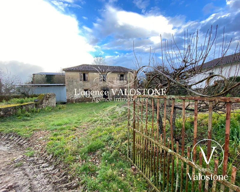 Maison ancienne - 320 m² - 11 pièces