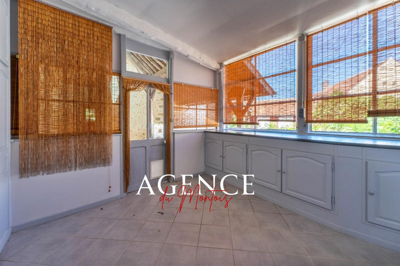 Maison - 175 m² - 6 pièces