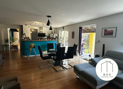 Villa - 145 m² - 6 pièces