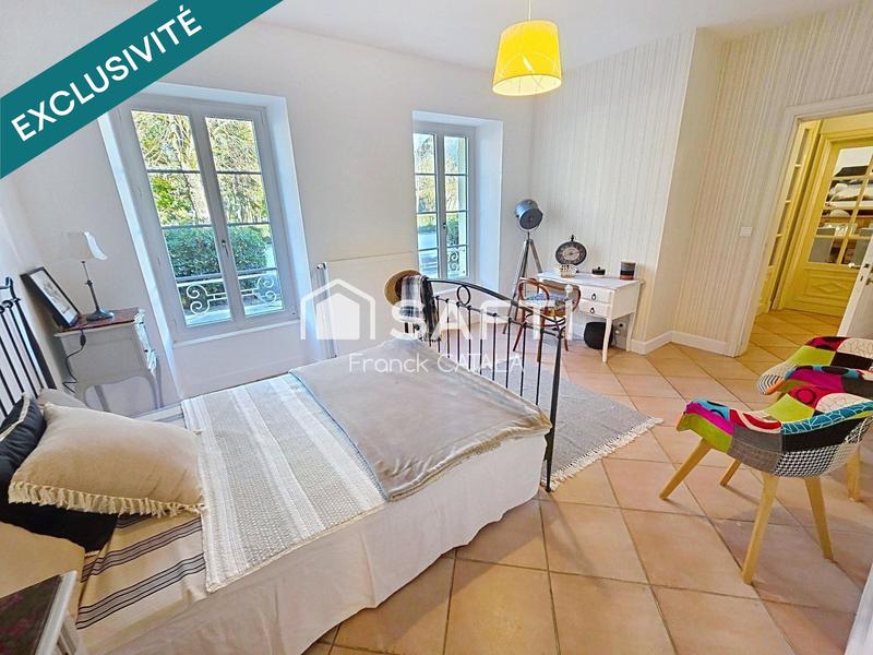 Bastide - 385 m² - 11 pièces