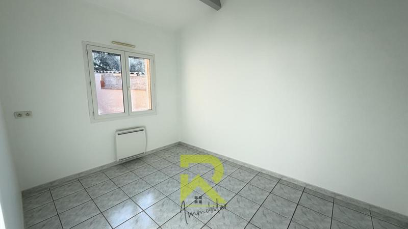 Villa - 96 m² - 5 pièces