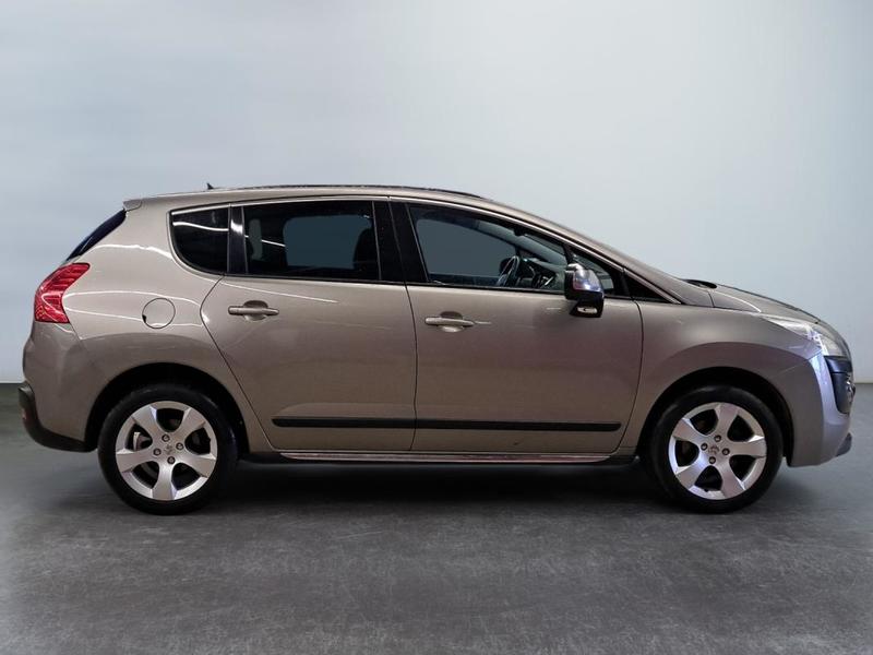 Peugeot 3008 1.6 HDi 16v 112ch Fap Bmp6 Blue Lion Premium