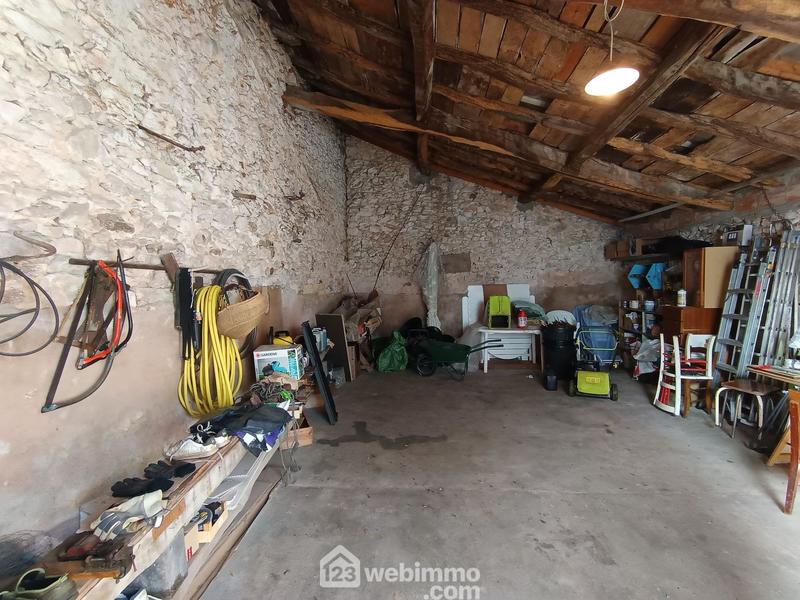 Maison - 215 m² - 7 pièces