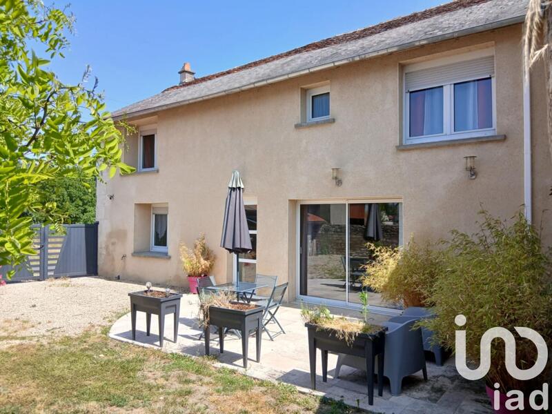 Maison - 98 m² - 4 pièces