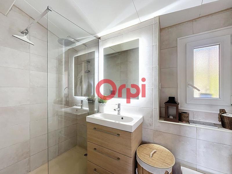 Mazet - 43 m² - 3 pièces