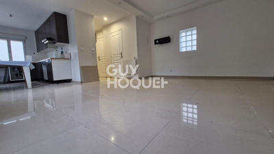 Maison - 80 m² - 5 pièces