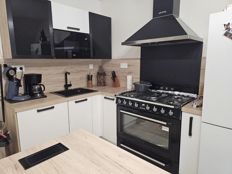 Appartement - 85 m² - 4 pièces