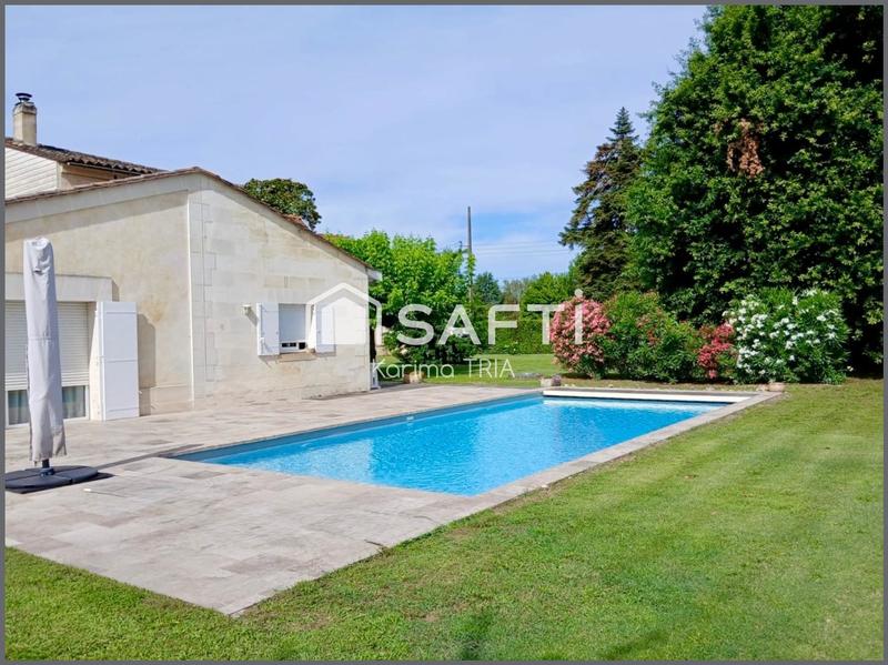 Maison - 236 m² - 7 pièces