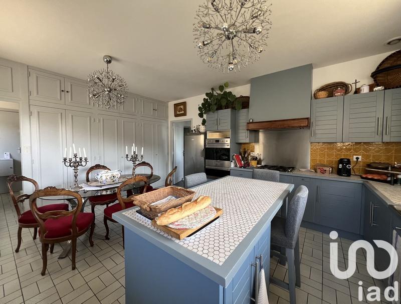 Maison de maîtres - 370 m² - 12 pièces