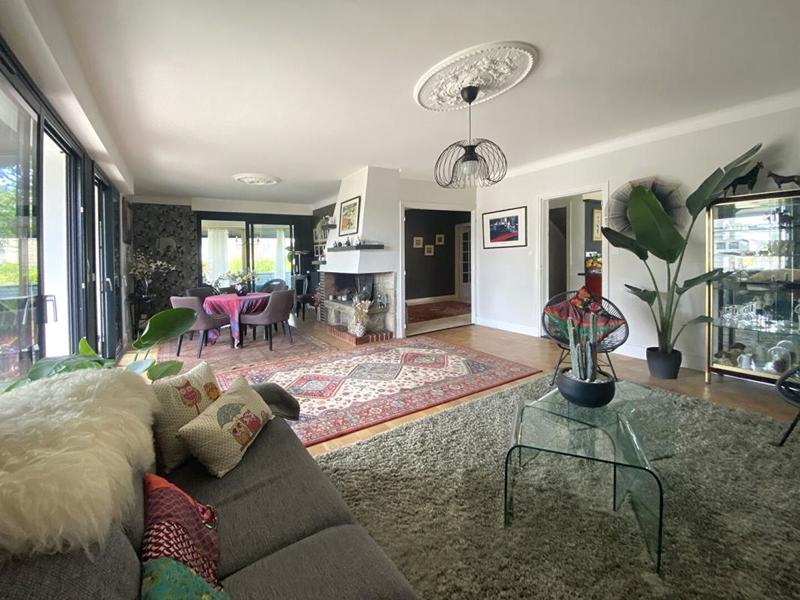 Appartement - 133 m² - 4 pièces