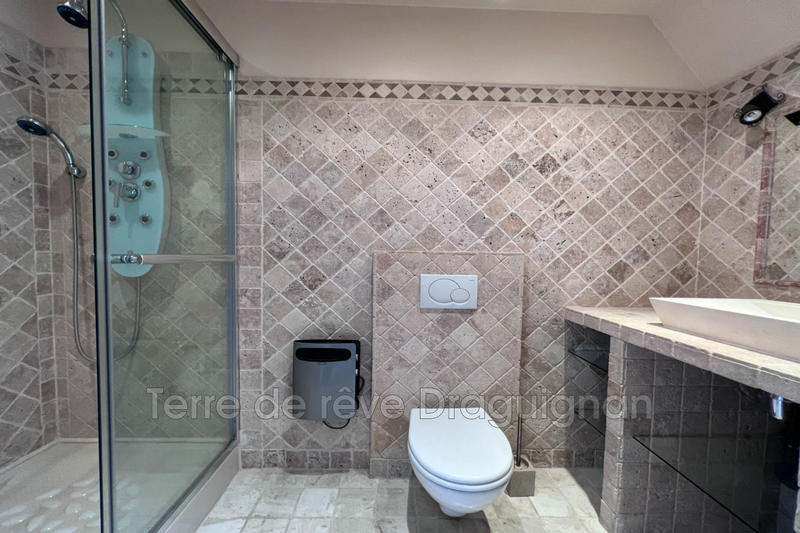 Villa - 140 m² - 6 pièces