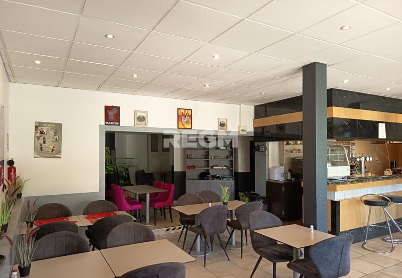 Local commercial - 645 m²