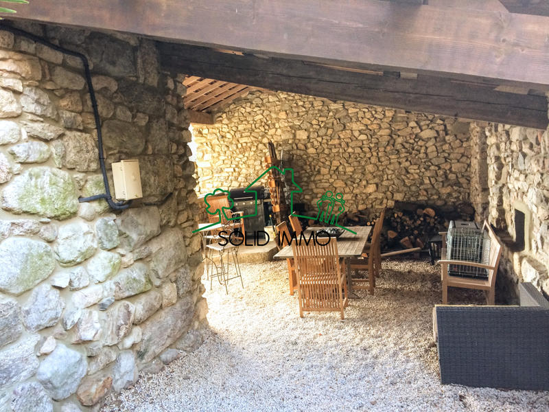 Mas - 265 m² - 10 pièces