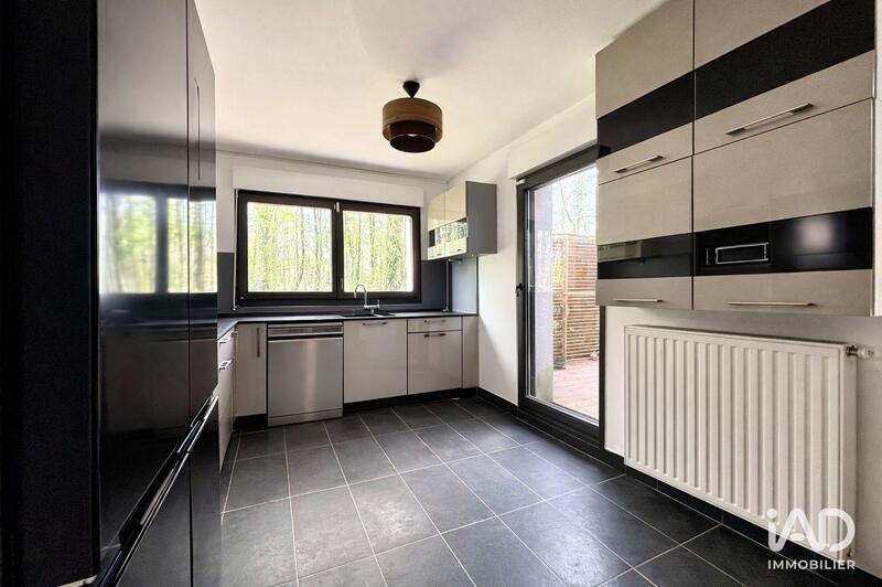 Appartement - 92 m² - 3 pièces