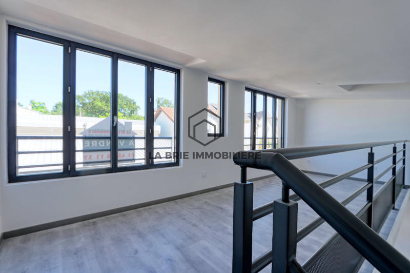 Maison - 85 m² - 5 pièces