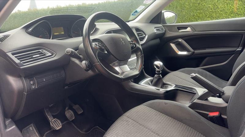 Peugeot 308 II 1.2 PureTech 110 Style