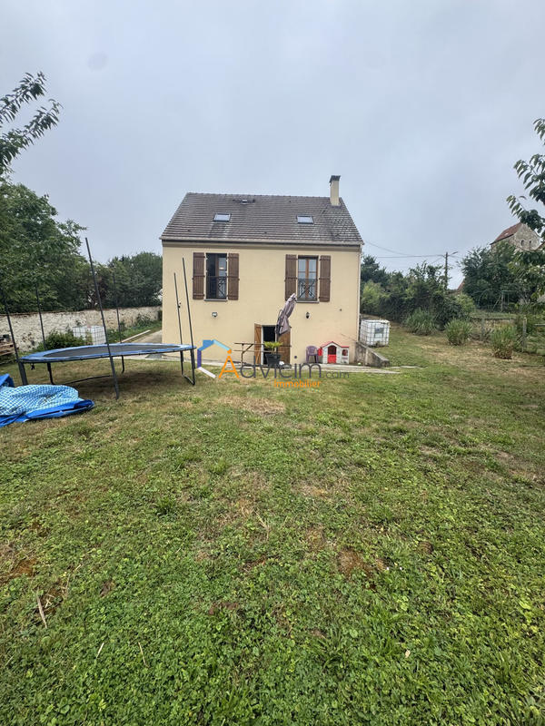 Maison - 107 m² - 5 pièces