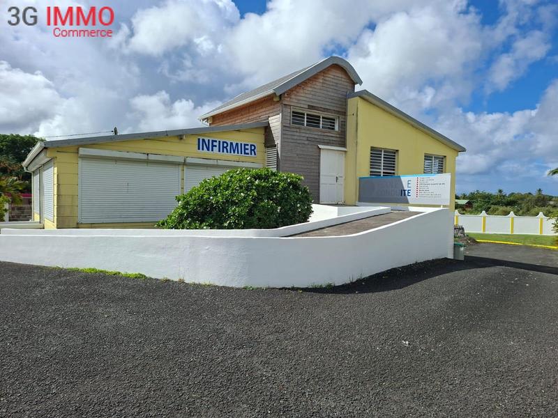 Local commercial - 85 m² - 3 pièces