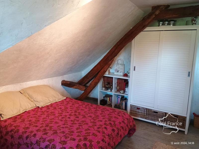 Maison de village - 174 m² - 10 pièces