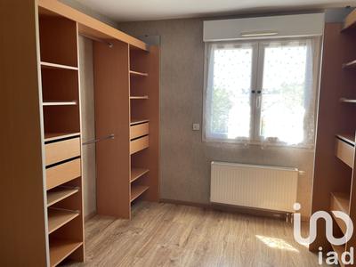 Maison - 216 m² - 8 pièces