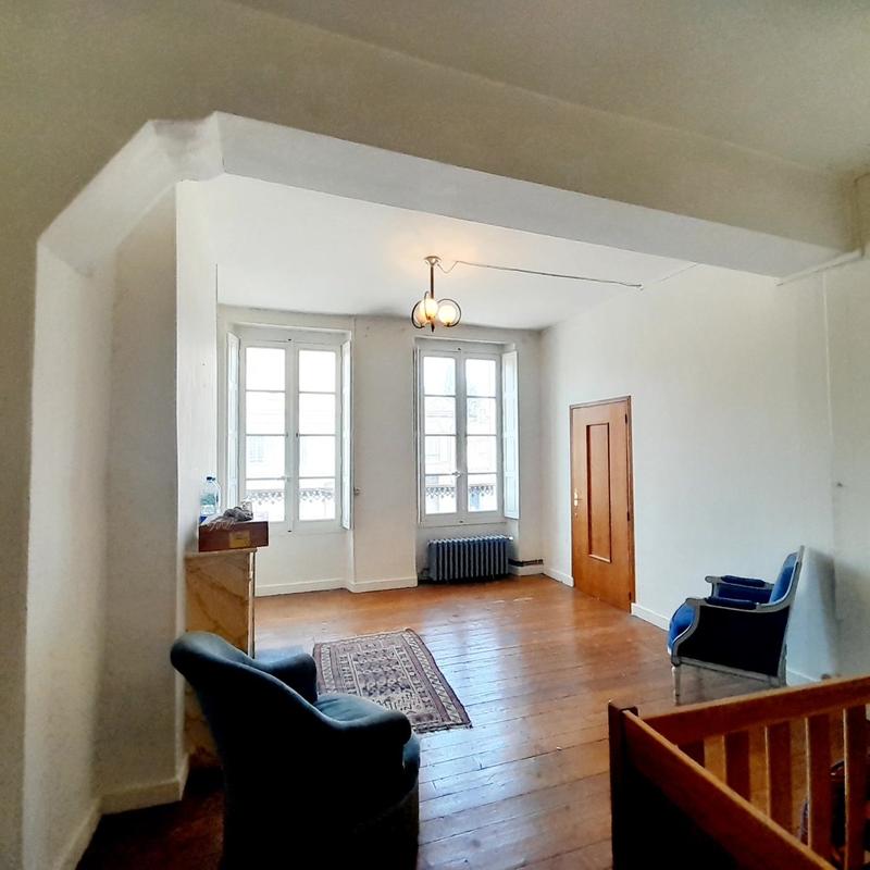 Maison ancienne - 172 m² - 7 pièces