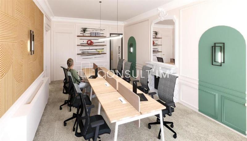 Bureau - 765 m²