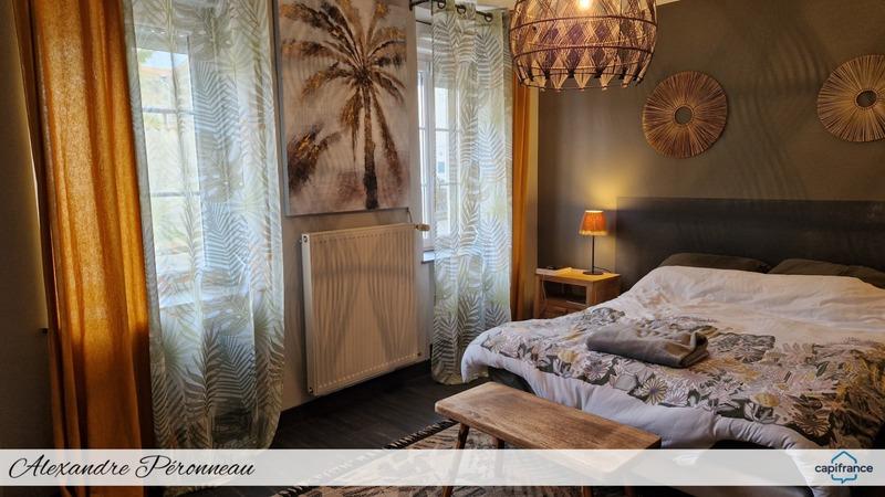 Maison - 180 m² - 6 pièces