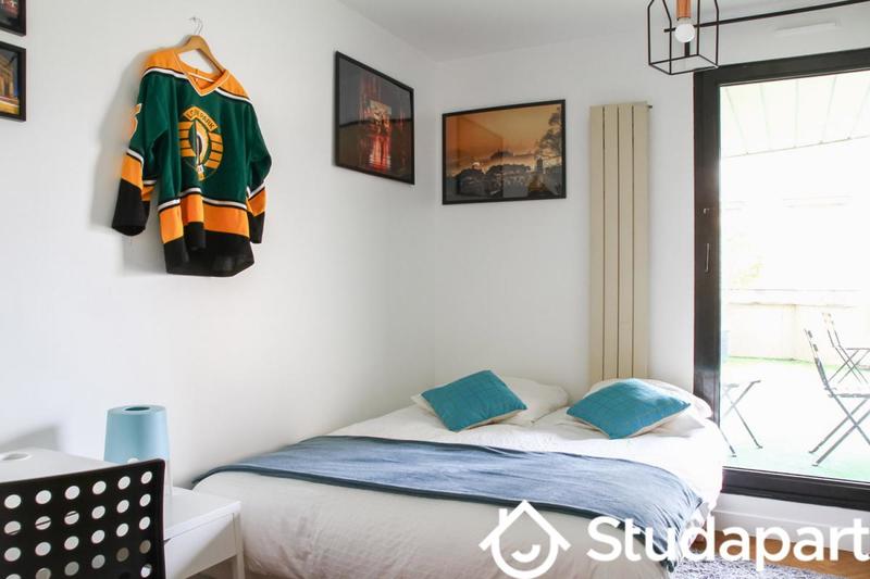 Chambre - 10 m² - 1 pièce