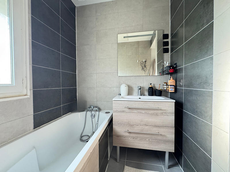 Maison - 107 m² - 5 pièces