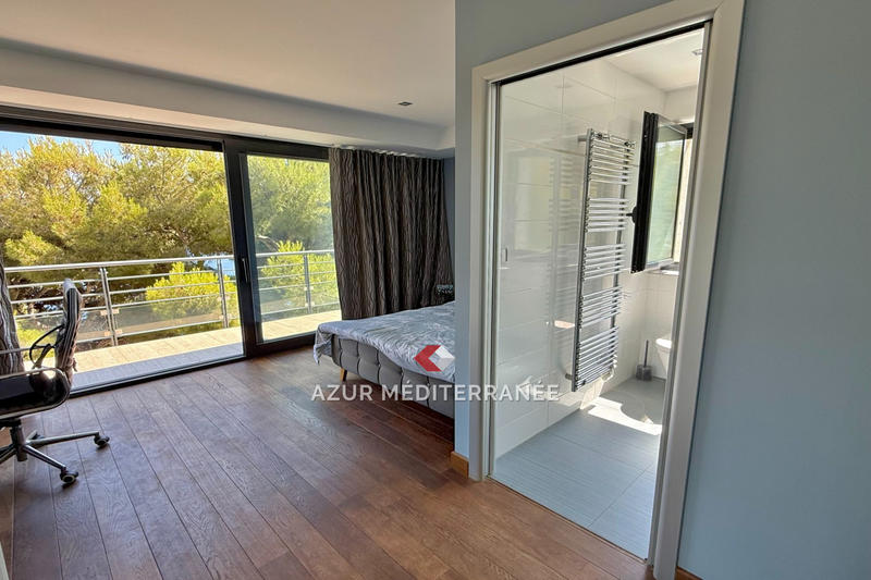 Maison - 190 m² - 5 pièces