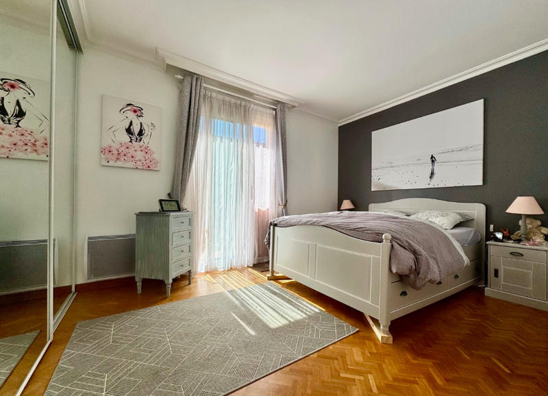 Villa - 157 m² - 7 pièces