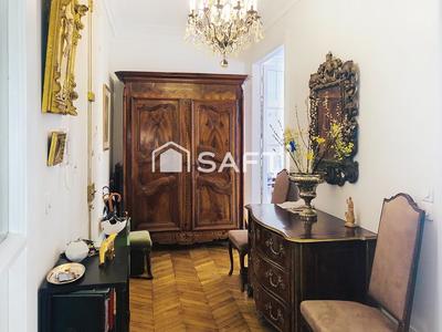 Appartement - 100 m² - 4 pièces