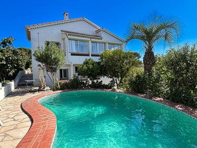 Villa - 193 m² - 5 pièces