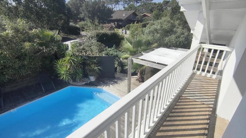 Villa - 140 m² - 6 pièces