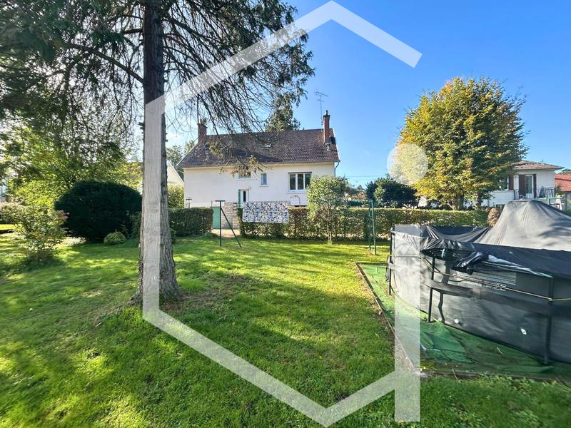 Maison - 159 m² - 6 pièces