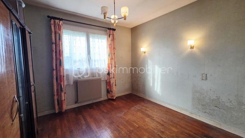 Maison - 95 m² - 4 pièces