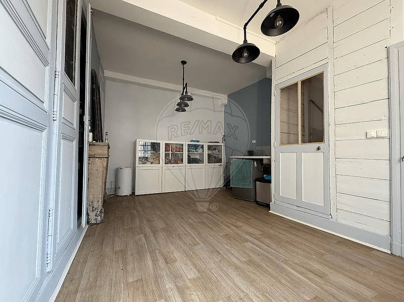 Immeuble - 56 m² - 3 pièces