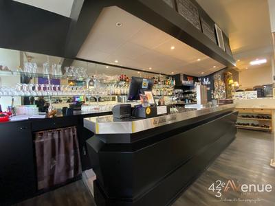 Fonds de commerce - Local commercial - 140 m²
