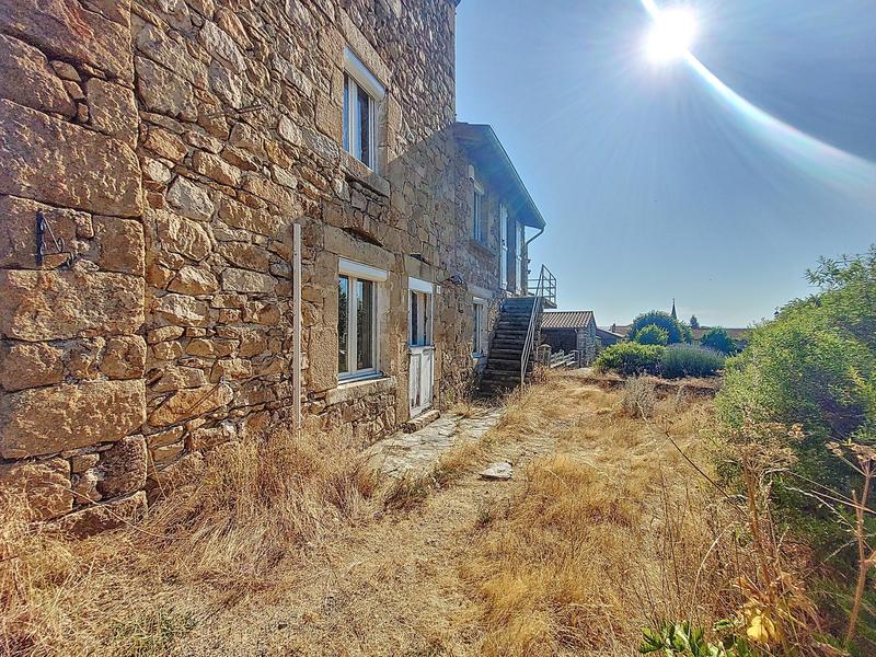 Maison en pierre - 106 m² - 5 pièces