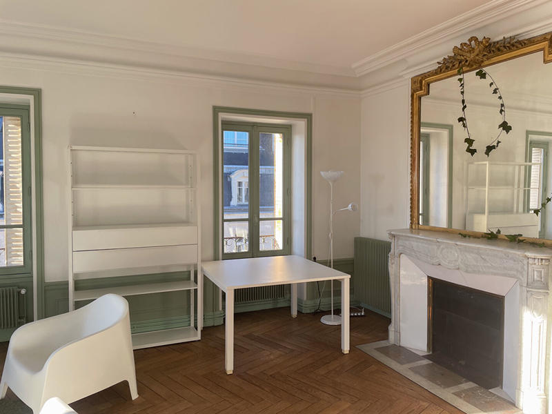 Bureau - 195 m² - 7 pièces