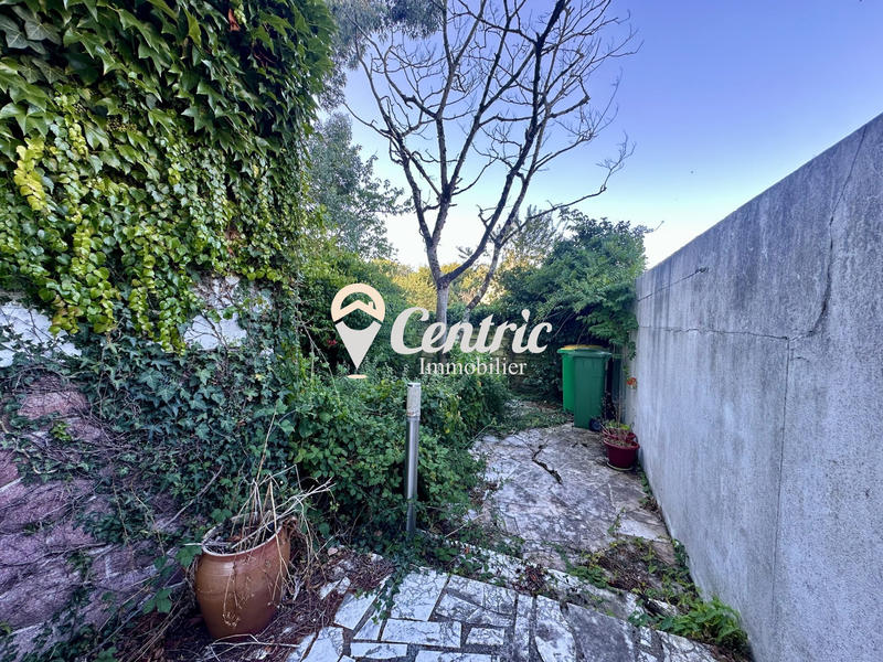 Maison - 80 m² - 5 pièces