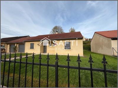 Maison - 90 m² - 4 pièces