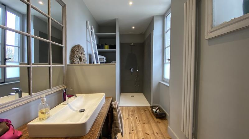 Maison bourgeoise - 330 m² - 9 pièces