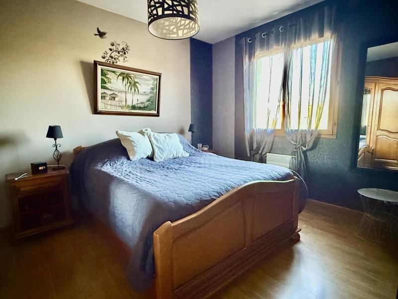 Maison - 102 m² - 4 pièces